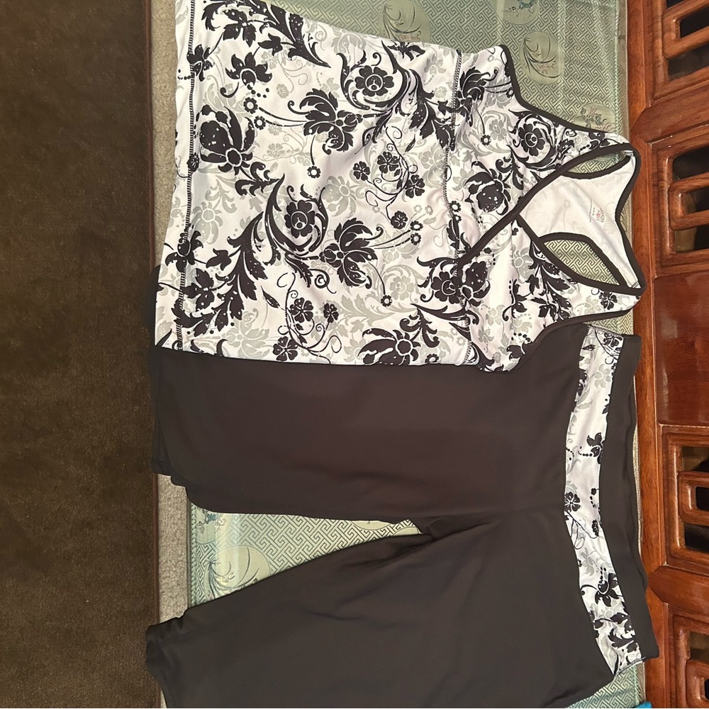 Danskin Black and White Floral Activewear Set